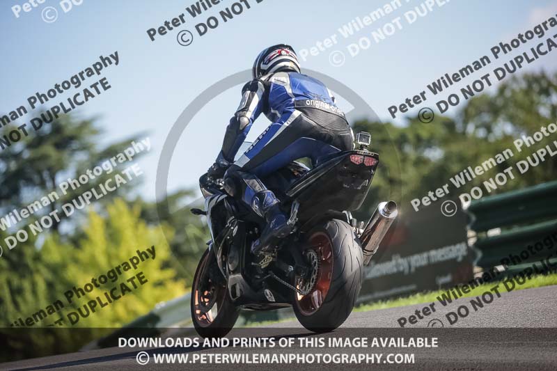 cadwell no limits trackday;cadwell park;cadwell park photographs;cadwell trackday photographs;enduro digital images;event digital images;eventdigitalimages;no limits trackdays;peter wileman photography;racing digital images;trackday digital images;trackday photos